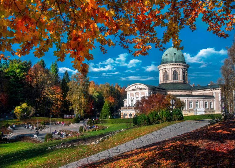 Park Zdrojowy Jesienią